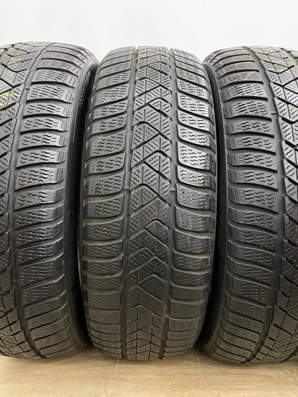Шини Комплект Pirelli 205/60 r17 зима Гума
