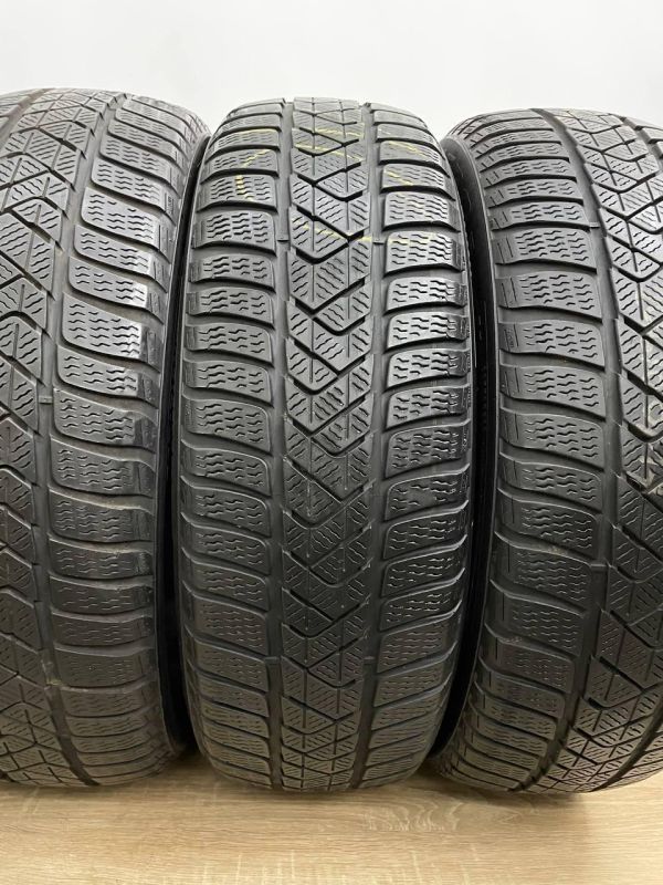 Шини Комплект Pirelli 205/60 r17 зима Гума