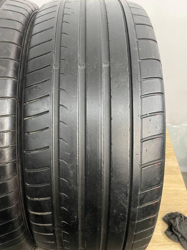 Шини Пара Dunlop 255/45 r20 Літо Гума