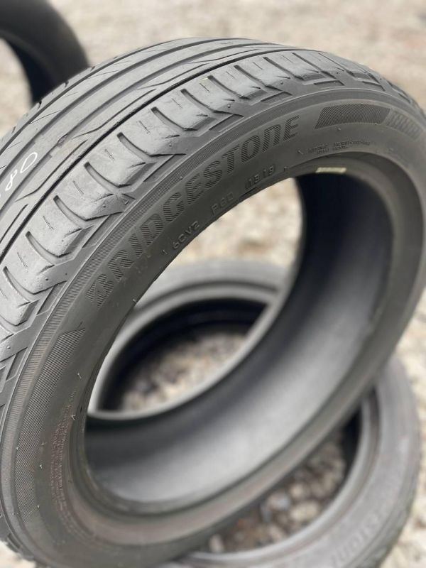 Шини Пара Bridgestone Turanza 215/50 r18 Літо Гума