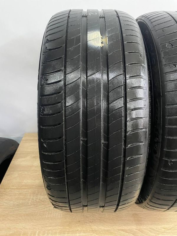 Шини Пара Michelin 245/40 r19 Літо Гума