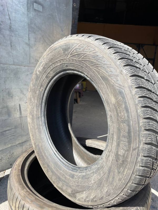 Nokian 265/65 r17 15p winter