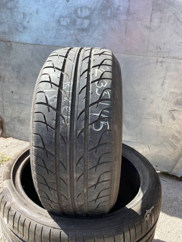 235/45 zr18 15p rixen