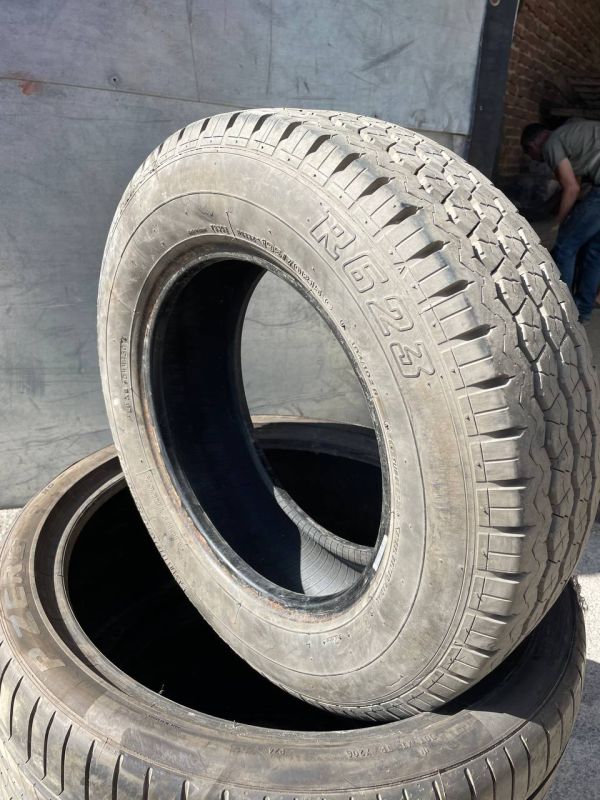 Bridgestone 195/70 15c r623 winter 01