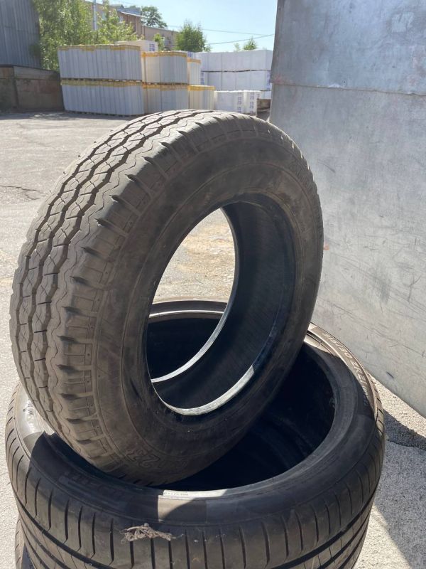 Bridgestone 195/70 15c r623 winter 01