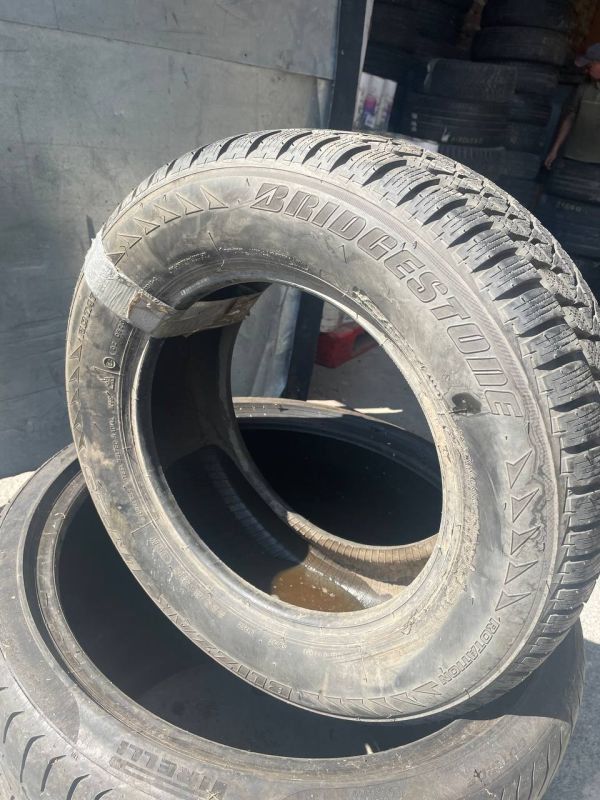 Bridgestone 225/60 r15 