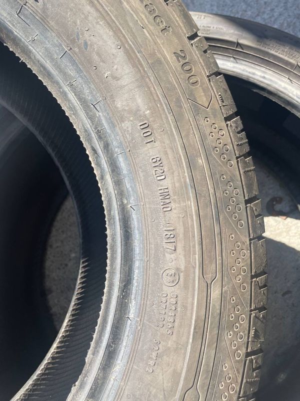 Continental 225/65 r16c