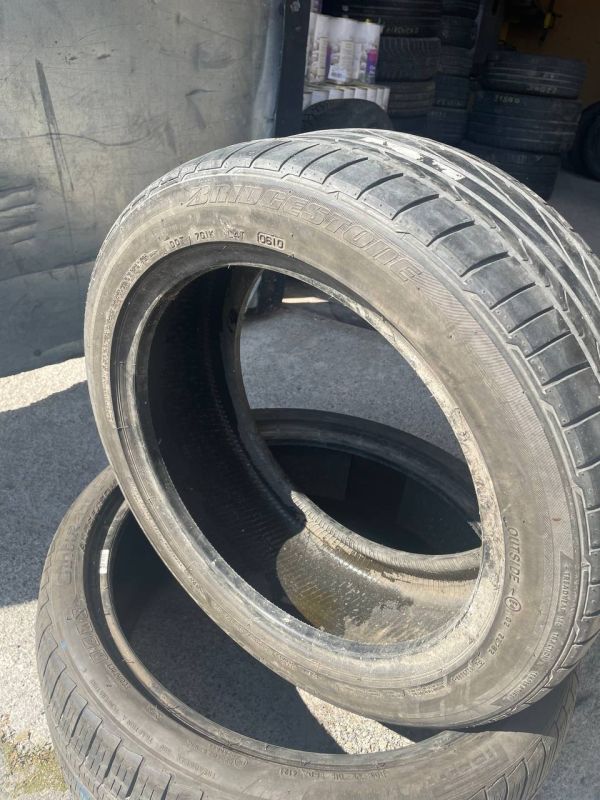 Bridgestone 245/45 r18 