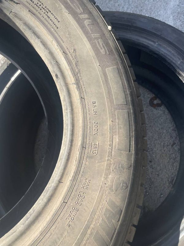 Michelin 225/75 r16c 