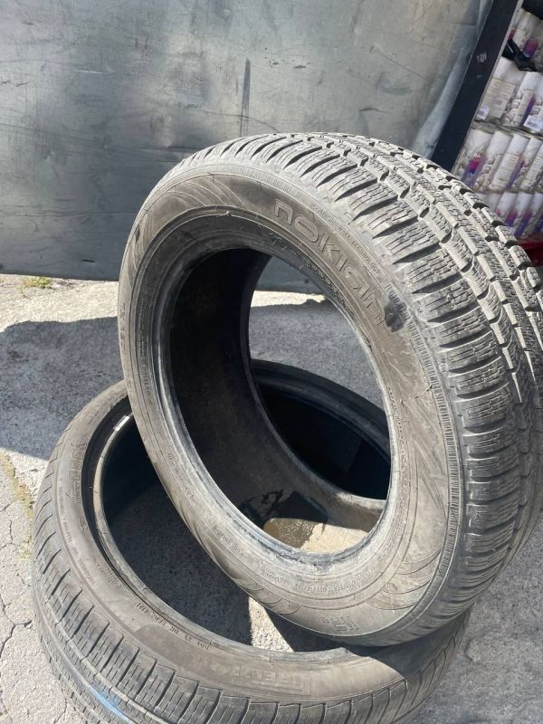 Nokian 235/55 r17 2015p