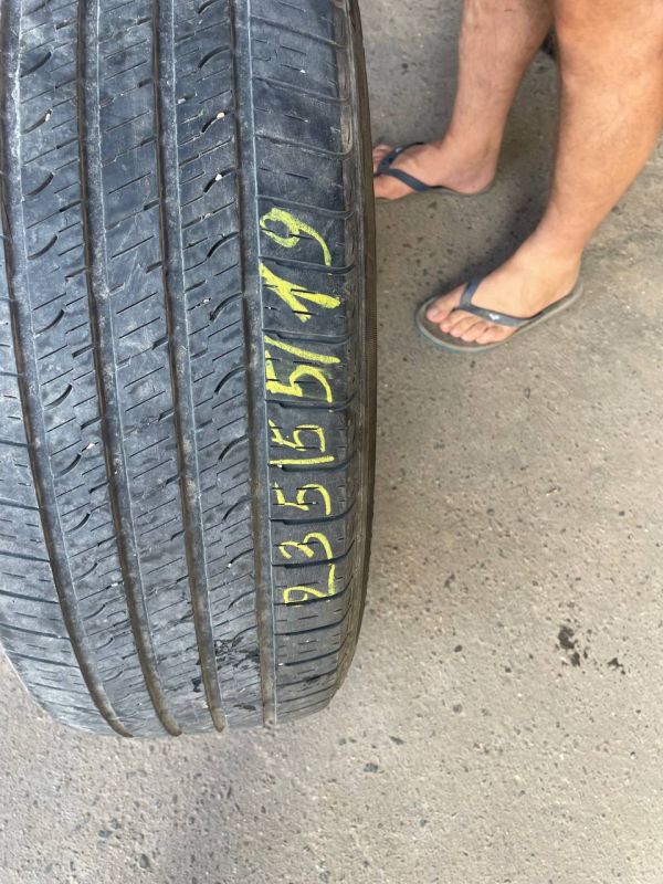 Nexen 225/55 r19