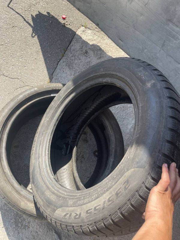 Pirelli 235/55 r17 