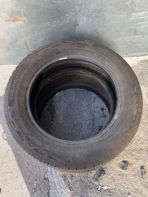 Continental 215/60 r17c 2022 