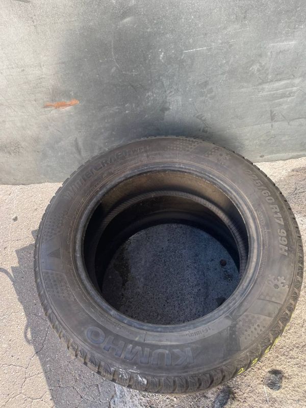 Kumho 225/60 r17 2016p 