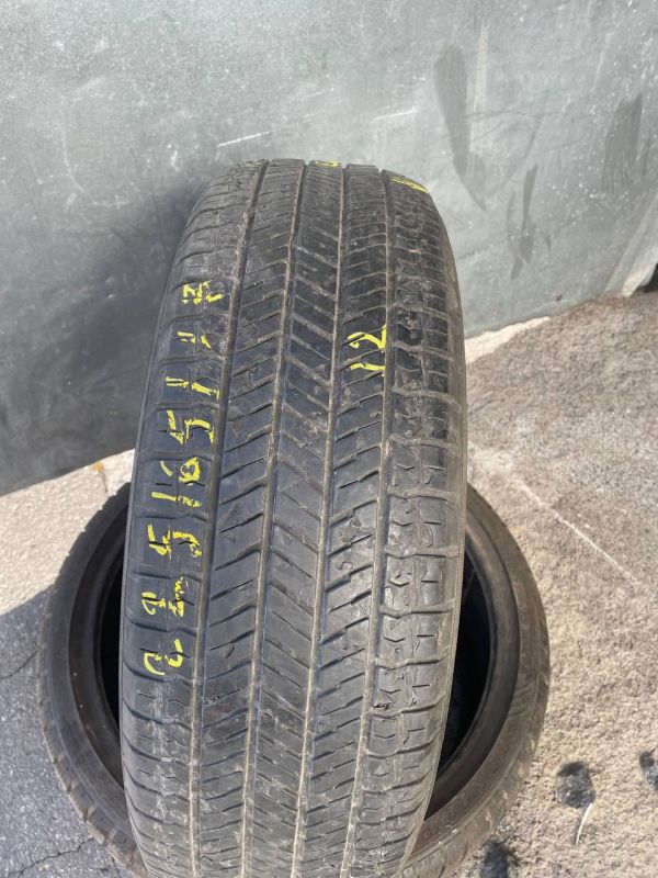Yokohama 225/65 r17 