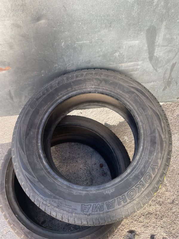Yokohama 225/65 r17 