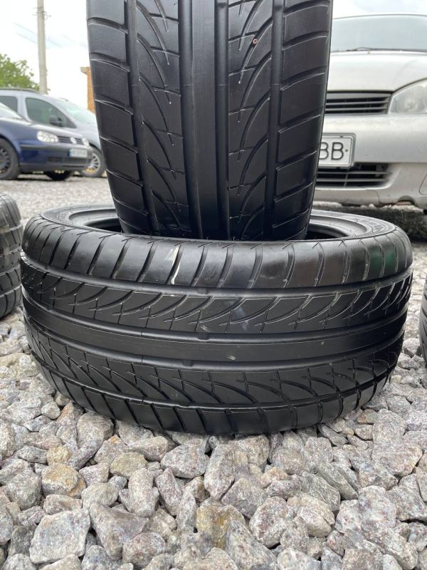 Шини Пара semperit 215/40 r16 Літо гума