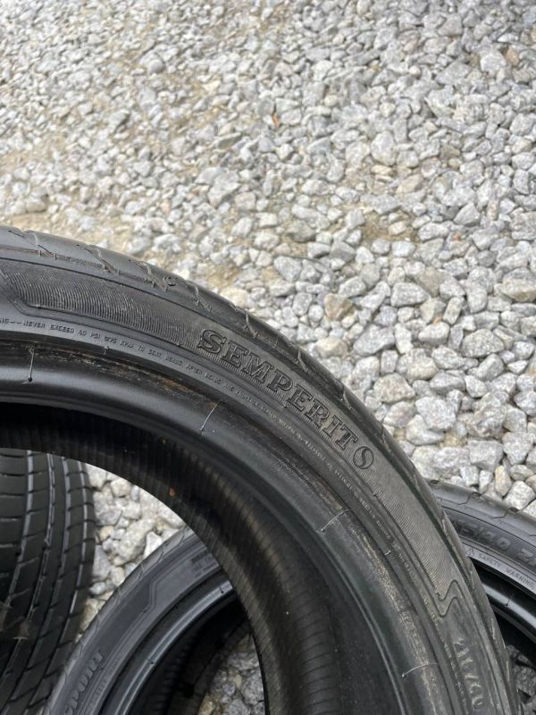 Шини Пара semperit 215/40 r16 Літо гума