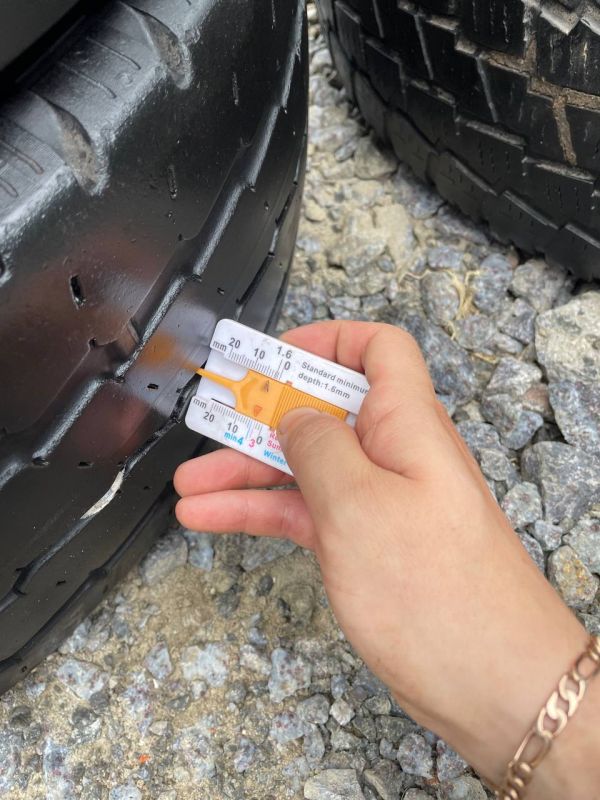 Шини Комплект continental 225/75 r16с літо гума