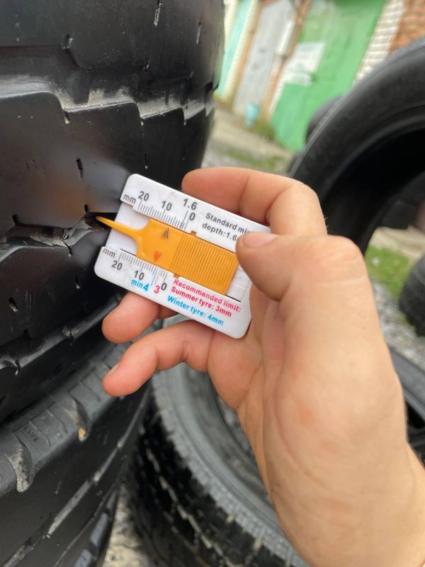 Шини Комплект continental 225/75 r16с літо гума