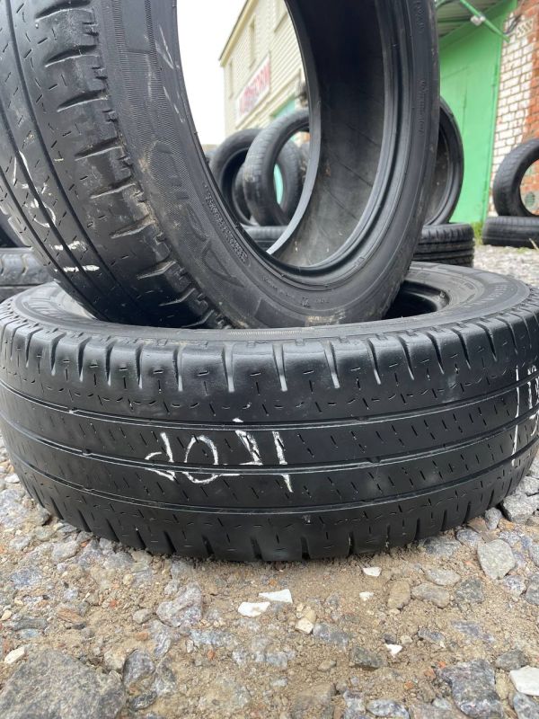 Пара Michelin 195/65 r16c літо гума