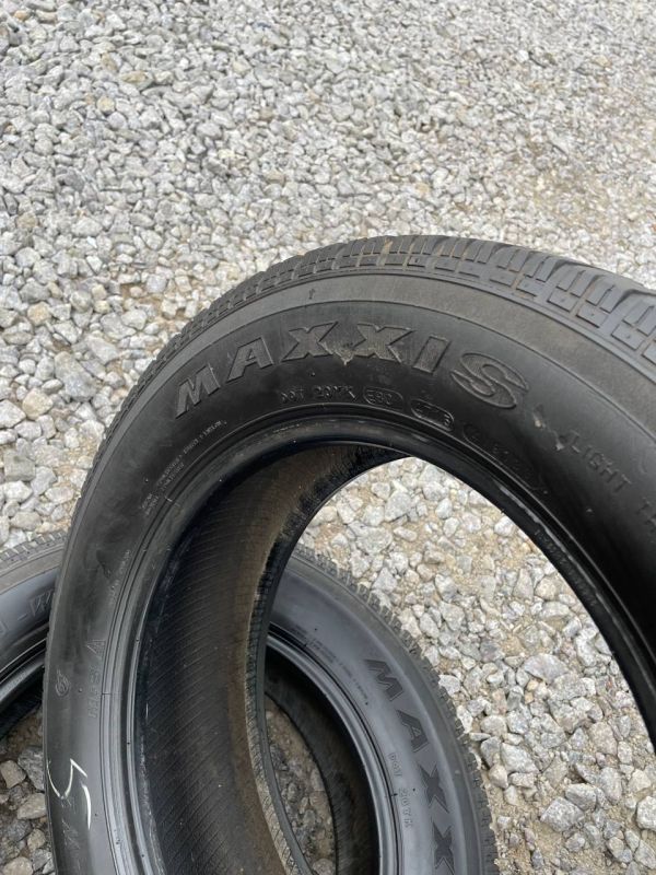 Шини Пара maxxis 205/65 r16c зима гума