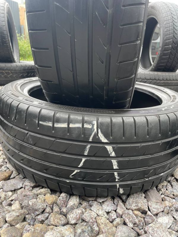 Шини Пара Dunlop 215/45 r18 mfs літо гума