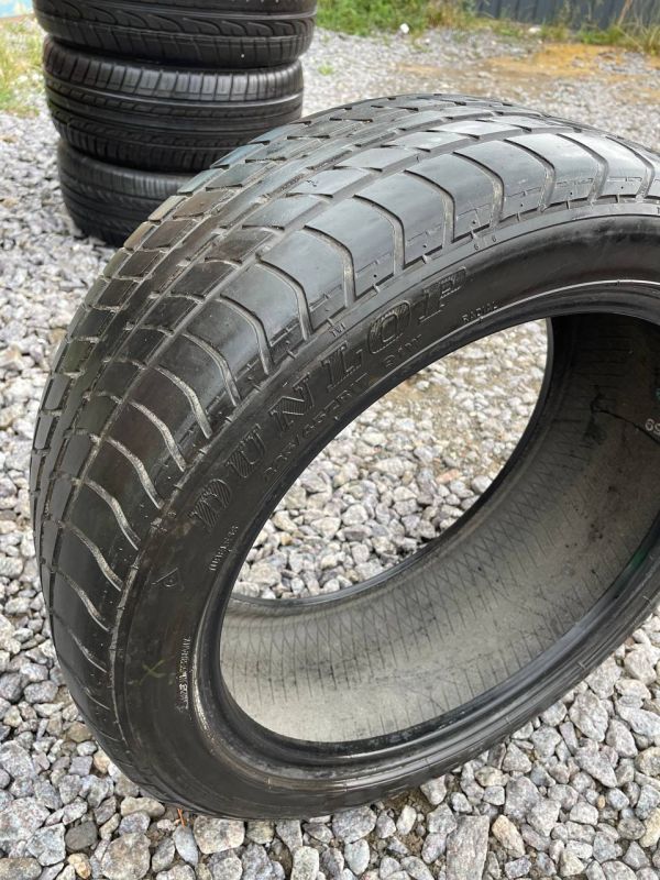 Dunlop 225/45 r17 4mm run flat