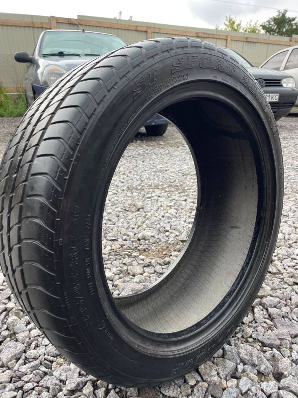 Dunlop 225/45 r17 4mm run flat