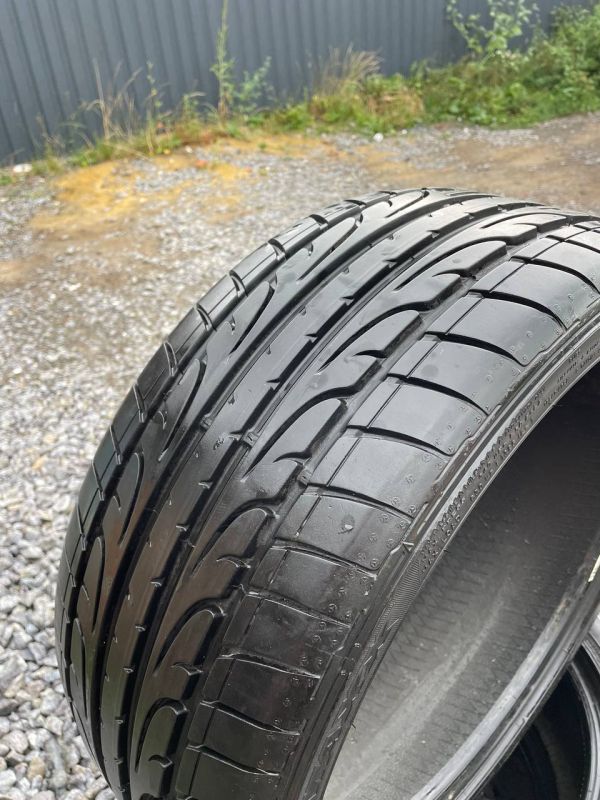 Шина одіночка Dunlop 225/40 zr 18 6+mm run flat