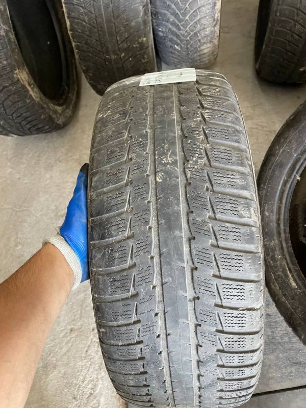 Одіночка Falken 205/55 r16 4mm 2017 Зима