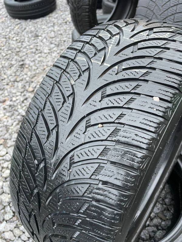 Шини пара Nankong 215/45 r16 зима Гума