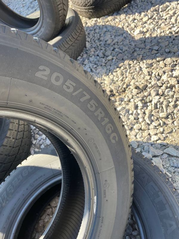 Шини пара saetta 205/75 r16c зима Гума