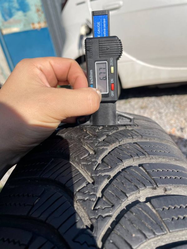 Шини зима Hankook 165/65 r15 зима Гума