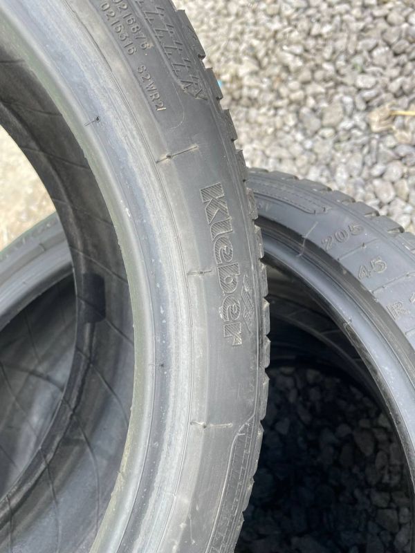 Шини комплект Kleber 205/45 r17 зима Гума