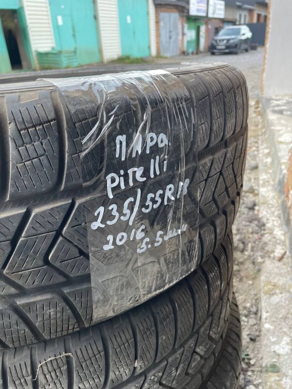 Шини пара Pirelli 235/55 r18 зима Гума