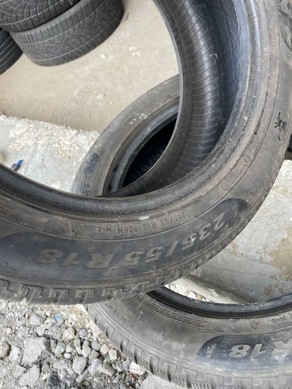 Шини пара Pirelli 235/55 r18 зима Гума