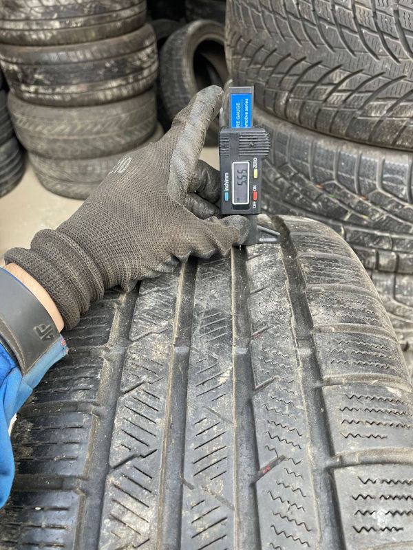Шини пара Continental 245/45 r17 зима Гума