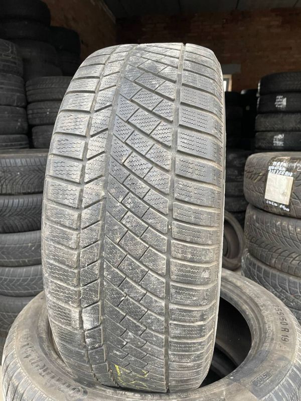 Шини комплект Continental 255/50 r19 зима Гума