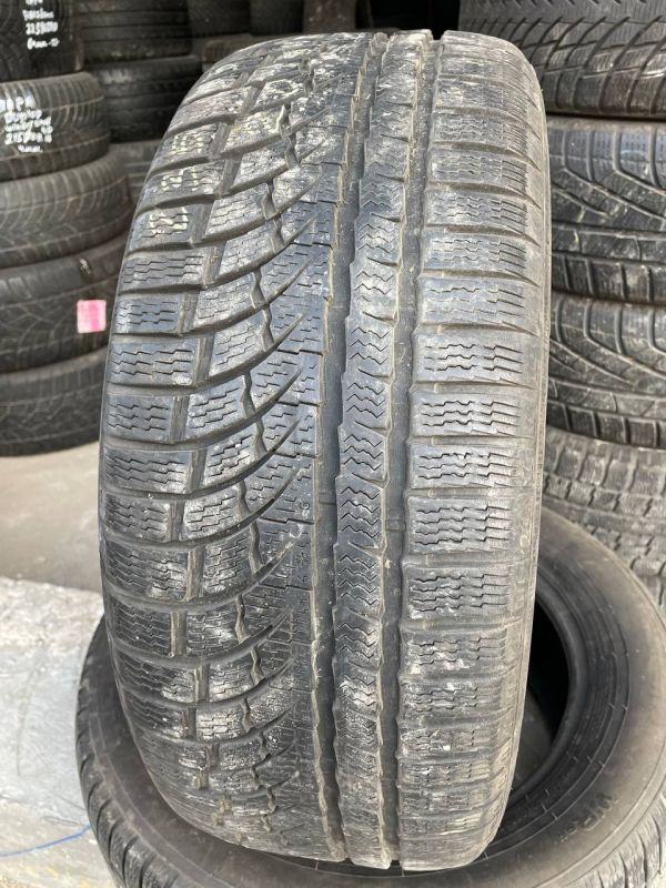 Шини пара/комплект Nokian 235/55 r17 зима Гума