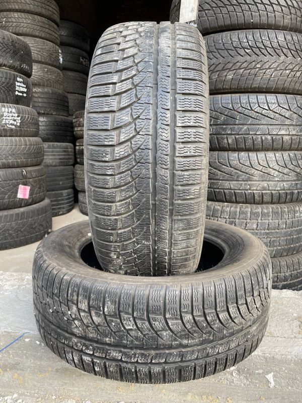 Шини пара/комплект Nokian 235/55 r17 зима Гума