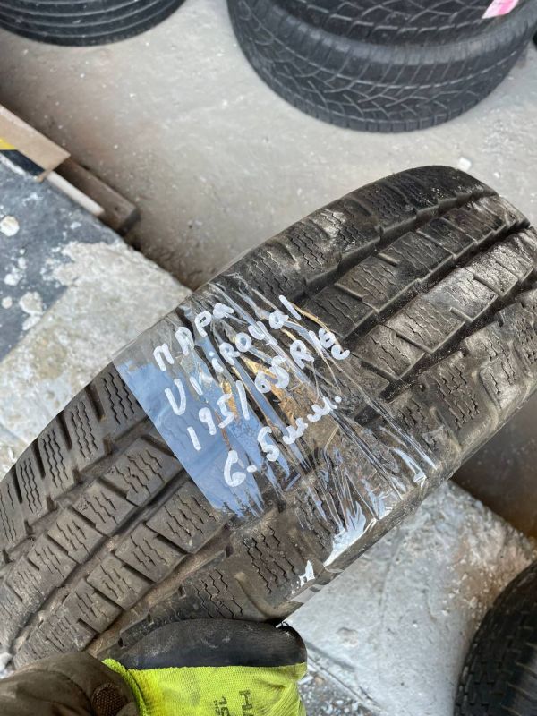 Шини пара Uniroyal 195/65 r16 c зима Гума