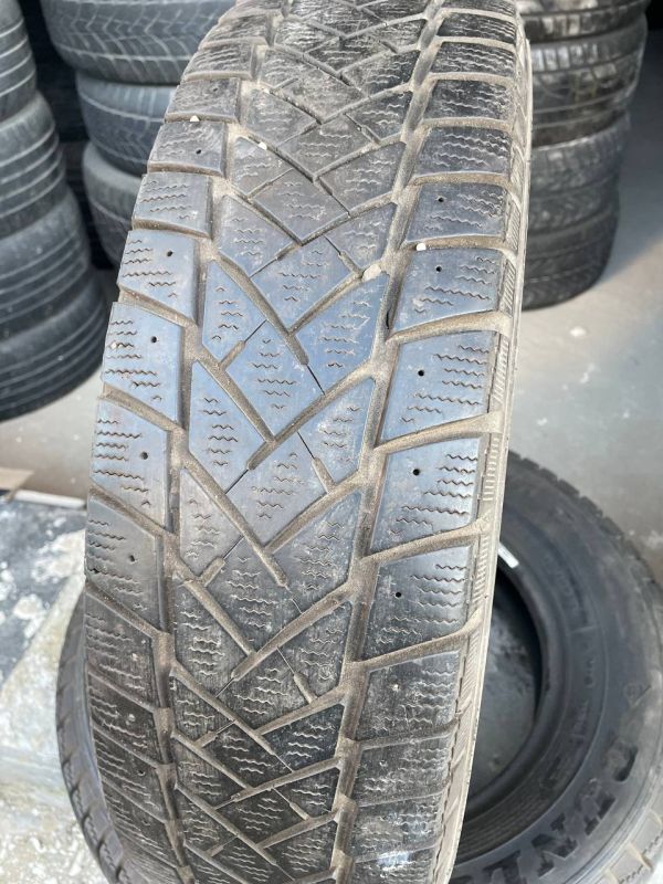 Шини пара Dunlop 205/75 r16c зима Гума