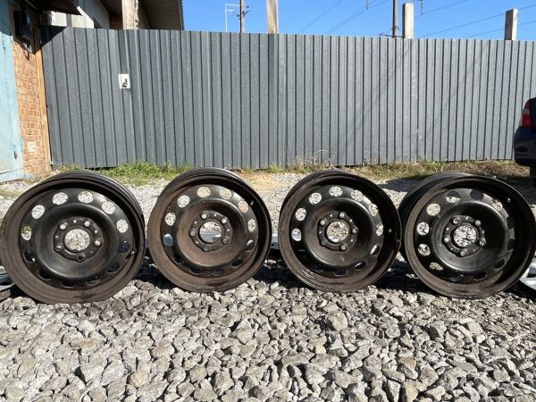 Диски металеві BMW розболтовка 5x120