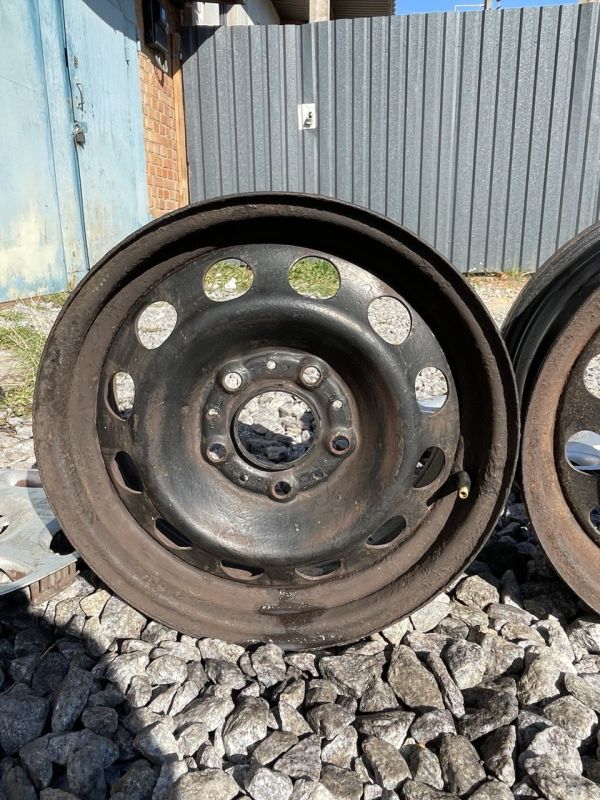 Диски металеві BMW розболтовка 5x120