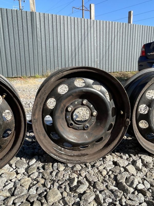 Диски металеві BMW розболтовка 5x120