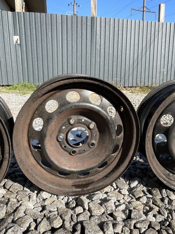 Диски металеві BMW розболтовка 5x120