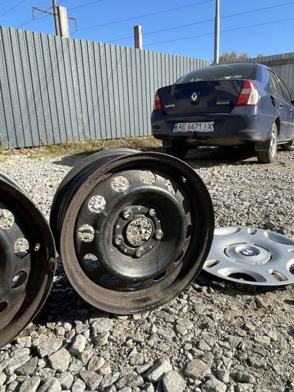 Диски металеві BMW розболтовка 5x120
