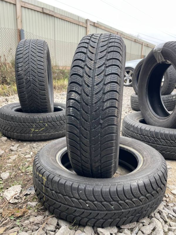 Шини пара Debica 165/70 r14 зима Гума