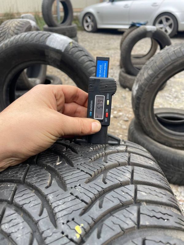 Шини пара Michelin 195/55 r15 зима Гума